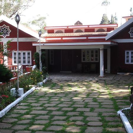 The Red House Bed & Breakfast Ooty Exterior photo