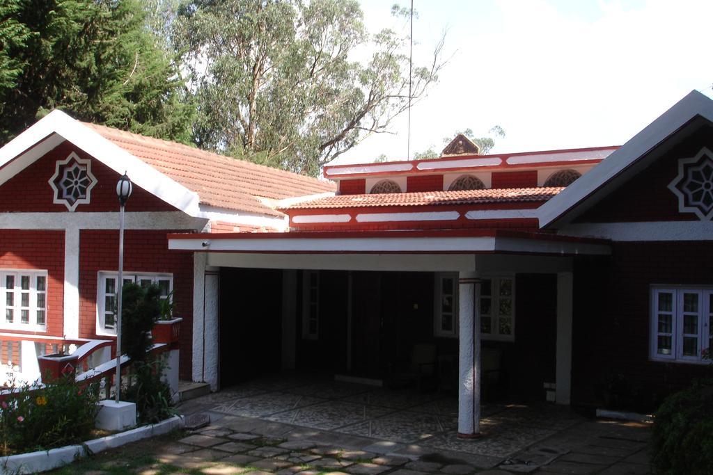 The Red House Bed & Breakfast Ooty Exterior photo