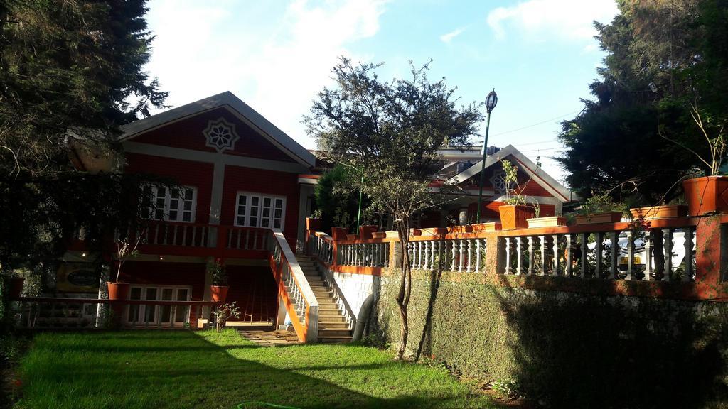 The Red House Bed & Breakfast Ooty Exterior photo